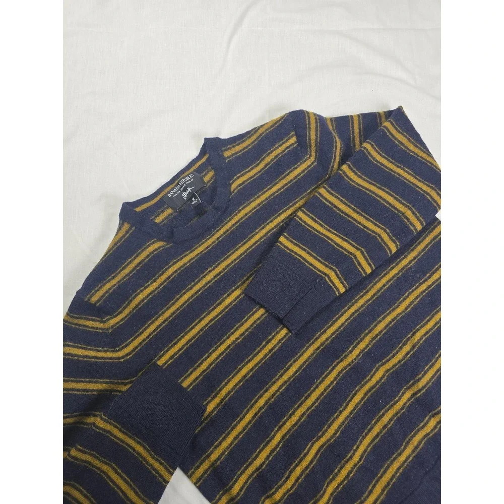Banana Republic Sweater Mens Medium Blue Stripe Italian Merino Wool Crewneck